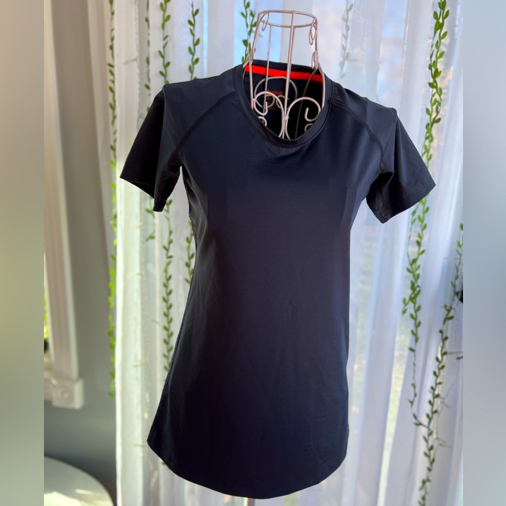 Reebok Small Grey Athletic T-Shirt